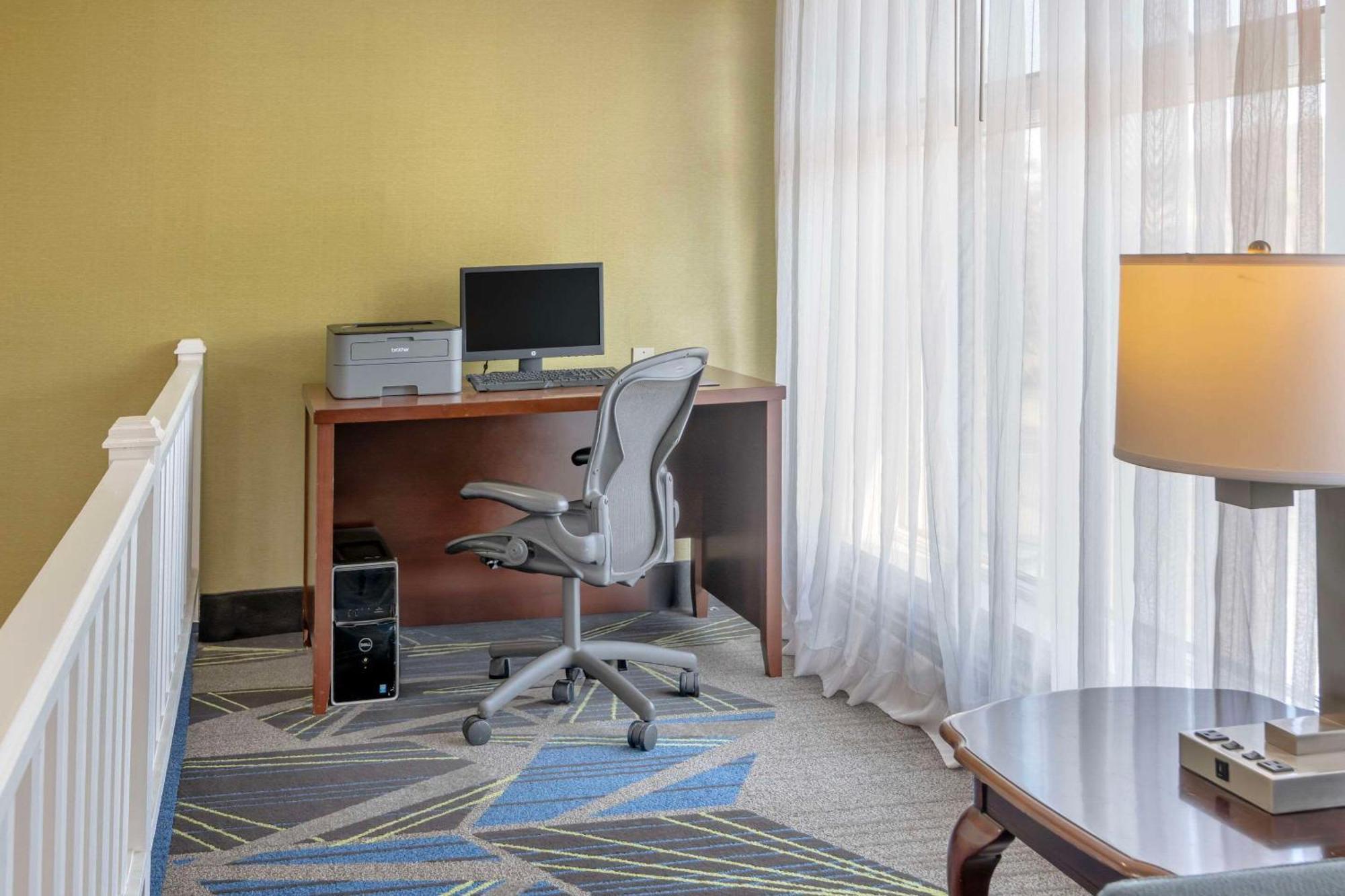 Quality Inn Лебанон Экстерьер фото